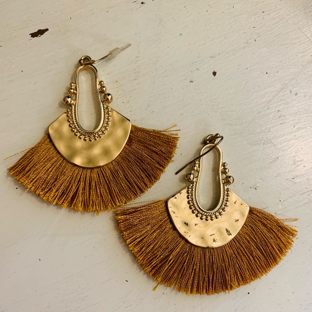 Mustard fan earrings